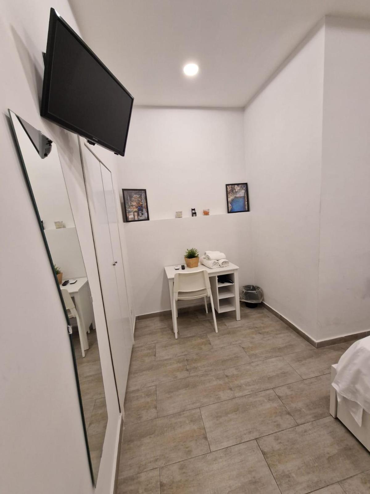 ナポリ Casa Sanni Bed & Breakfast エクステリア 写真
